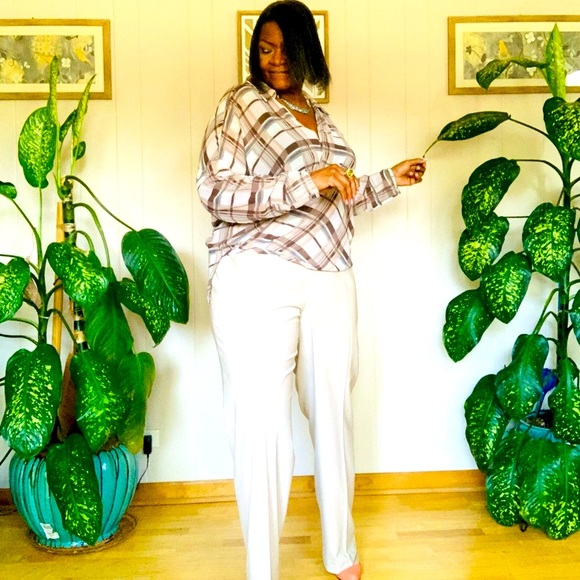 ✨ VINCE CAMUTO✨ Oversized High-Low Plaid Blouse - Picture 16 of 16